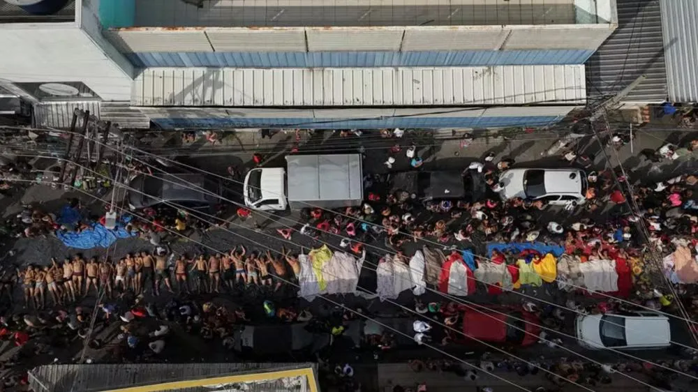 Governo do RJ confirma 119 mortos em megaoperação; moradores ainda procuram corpos em áreas de mata