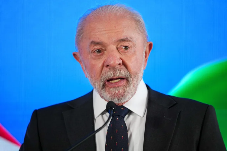 Lula promete distribuição de caneta emagrecedora “grátis” no SUS